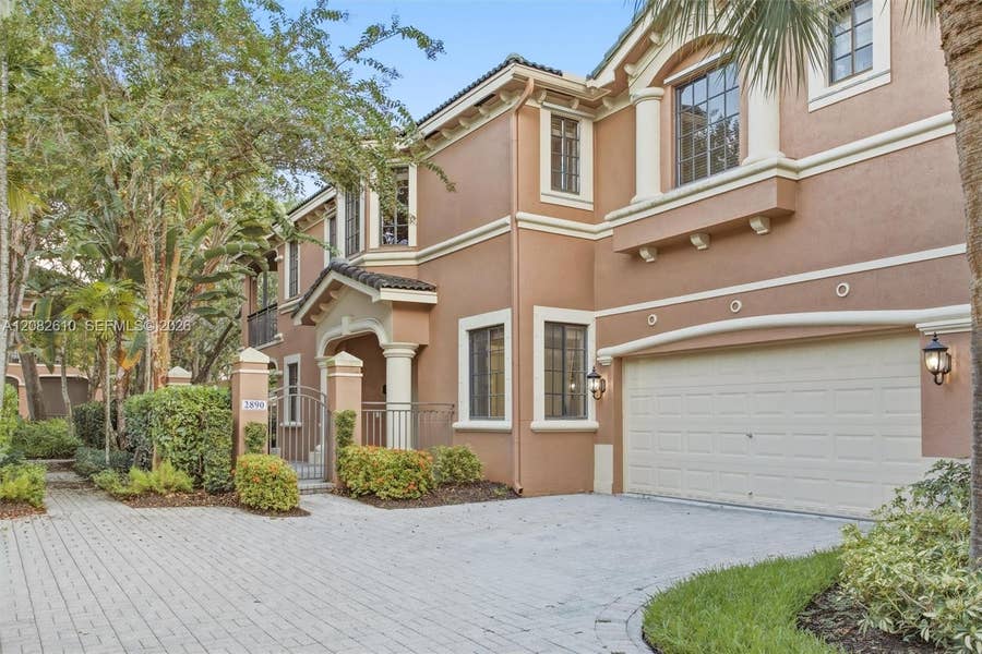 Property photo for 2890 Kinsington Circle, Weston, FL