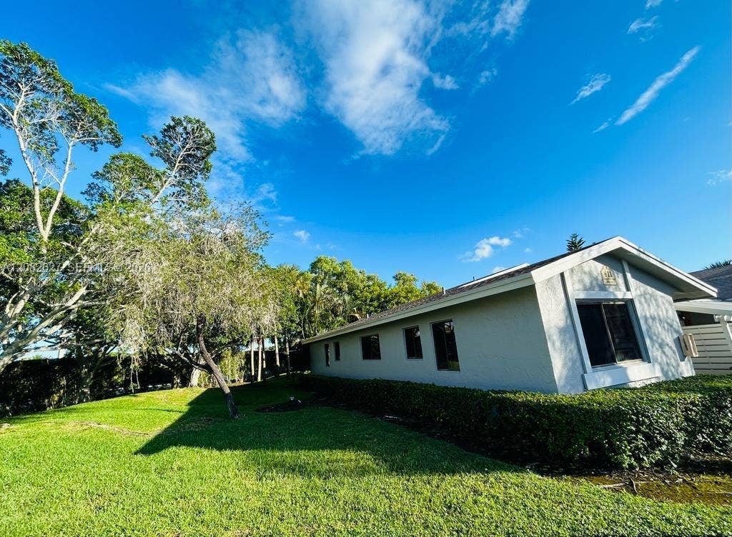 611 Racquet Club Road, #1, Weston, FL 33326 Photo 7