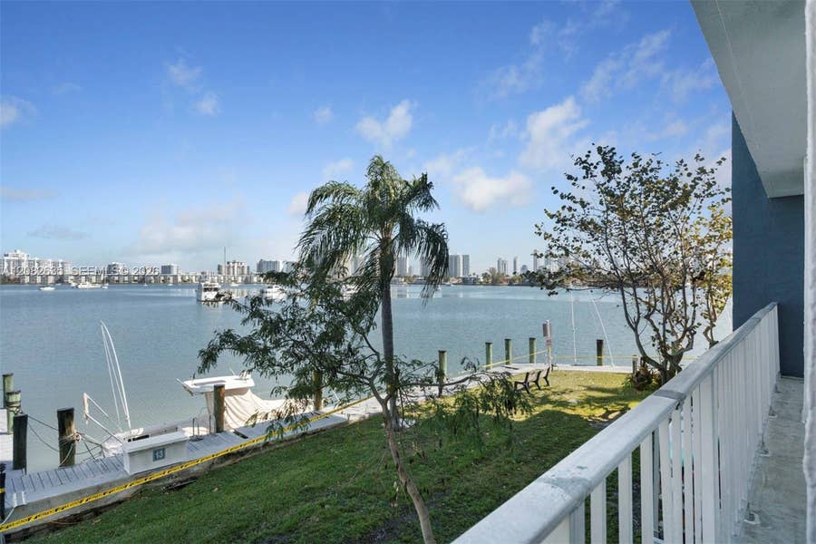 Property photo for 16558 NE 26th Avenue, #2G, North Miami Beach, FL