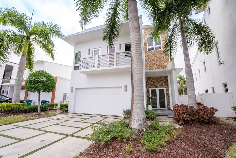 Property photo for 8340 NW 33 Terrace, Doral, FL