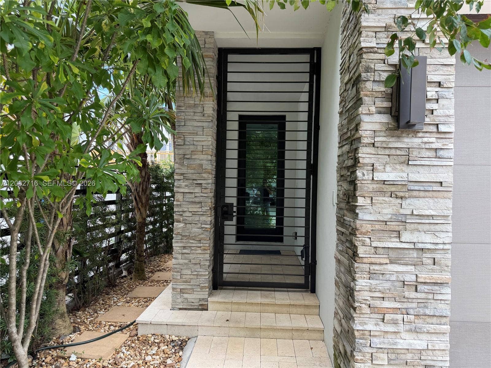 106 NE 16th Terrace, #106, Fort Lauderdale, Fort Lauderdale, FL 33301 Photo 2