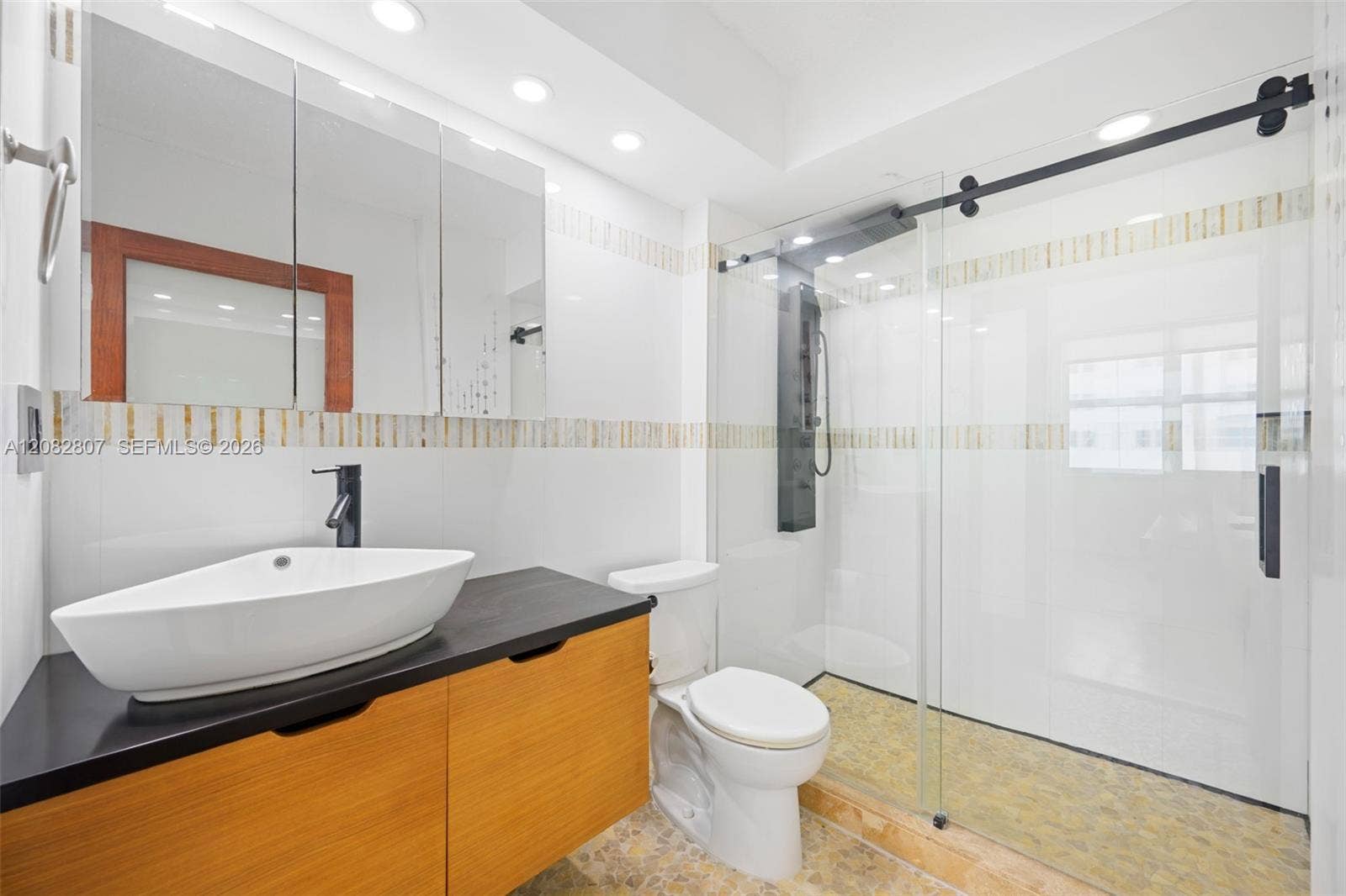 1901 S Ocean Drive, #303, Hollywood, FL 33019 Photo 15