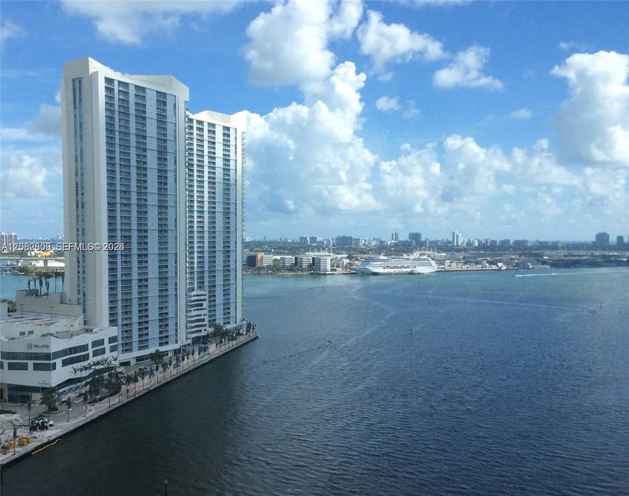 Property photo for 325 NE Biscayne Boulevard, #1923, Miami, FL