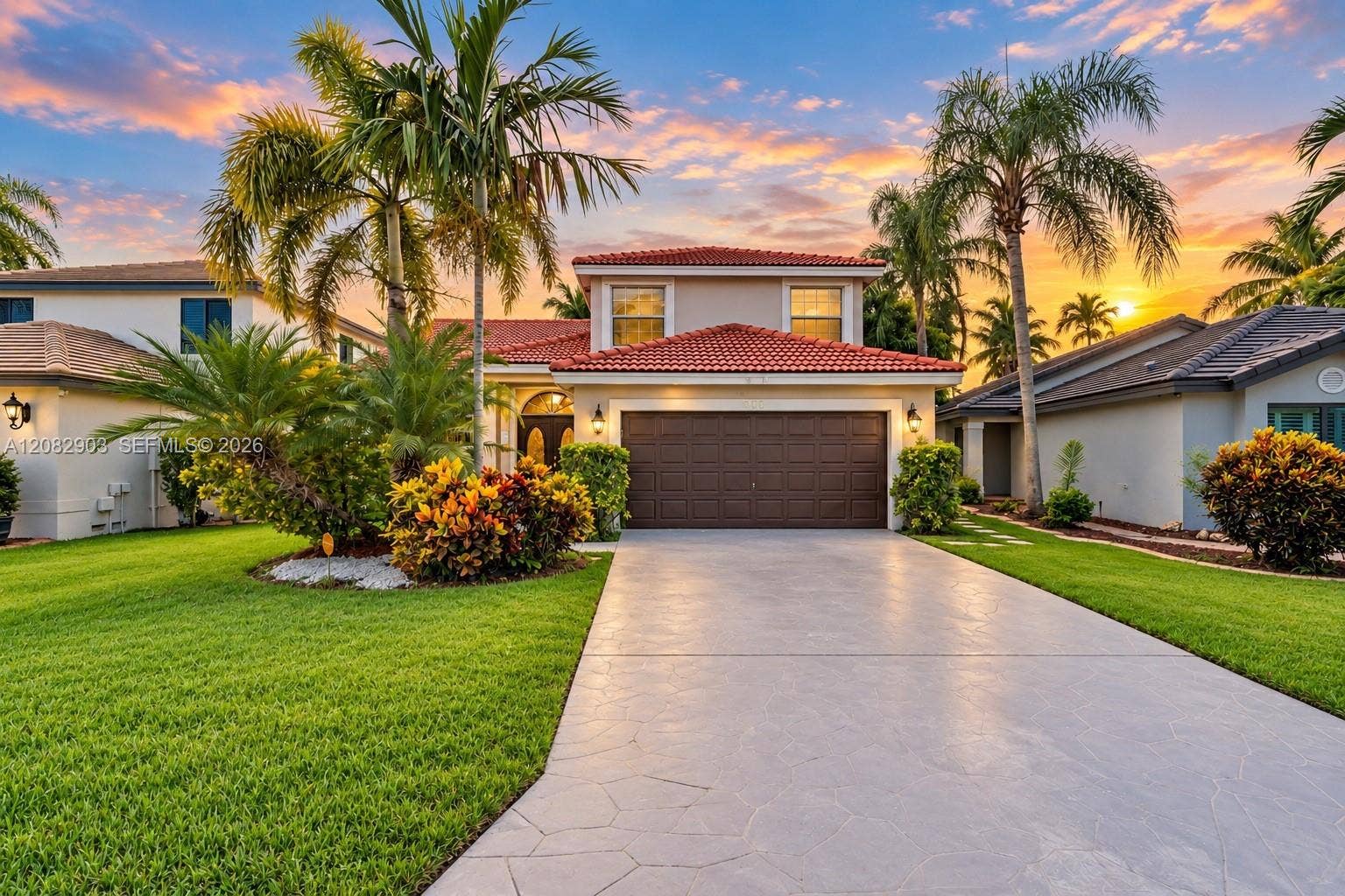 354 SW 183rd Way, Pembroke Pines, FL 33029 Photo 1