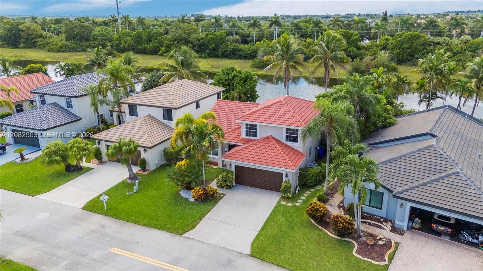 354 SW 183rd Way, Pembroke Pines, FL 33029 Photo 33