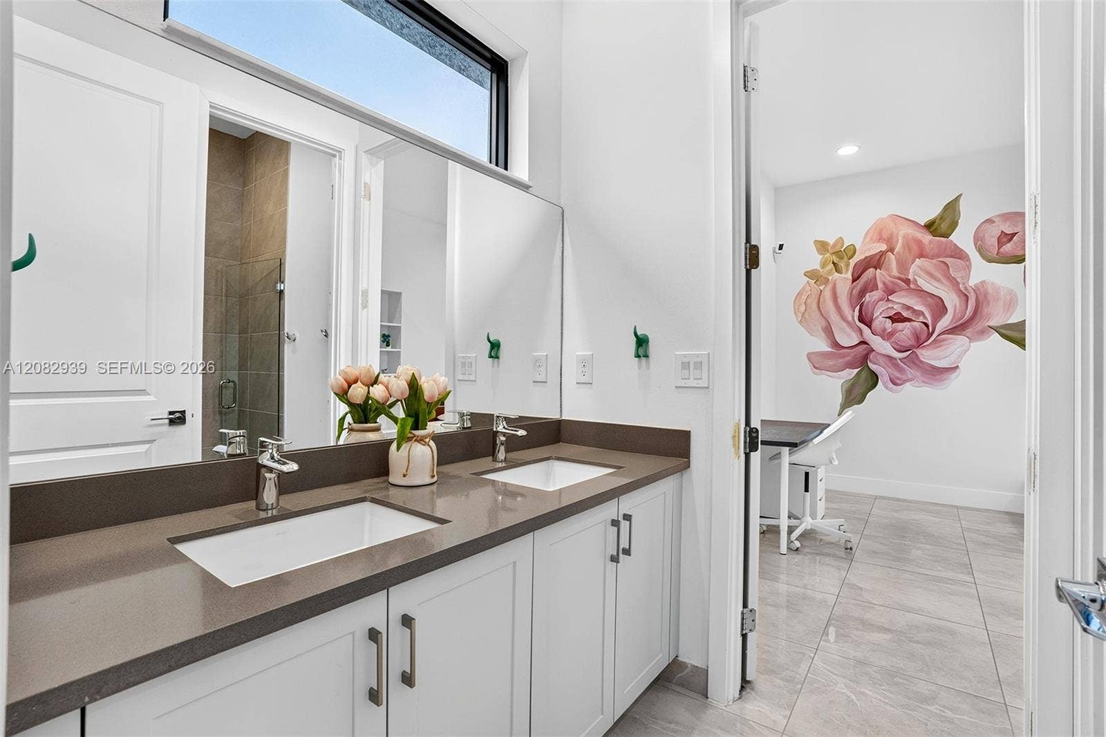 2nd Bathroom