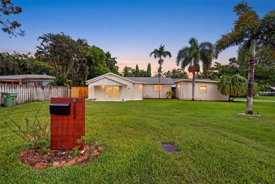 Property photo for 1664 SW 28th Avenue, Fort Lauderdale, FL