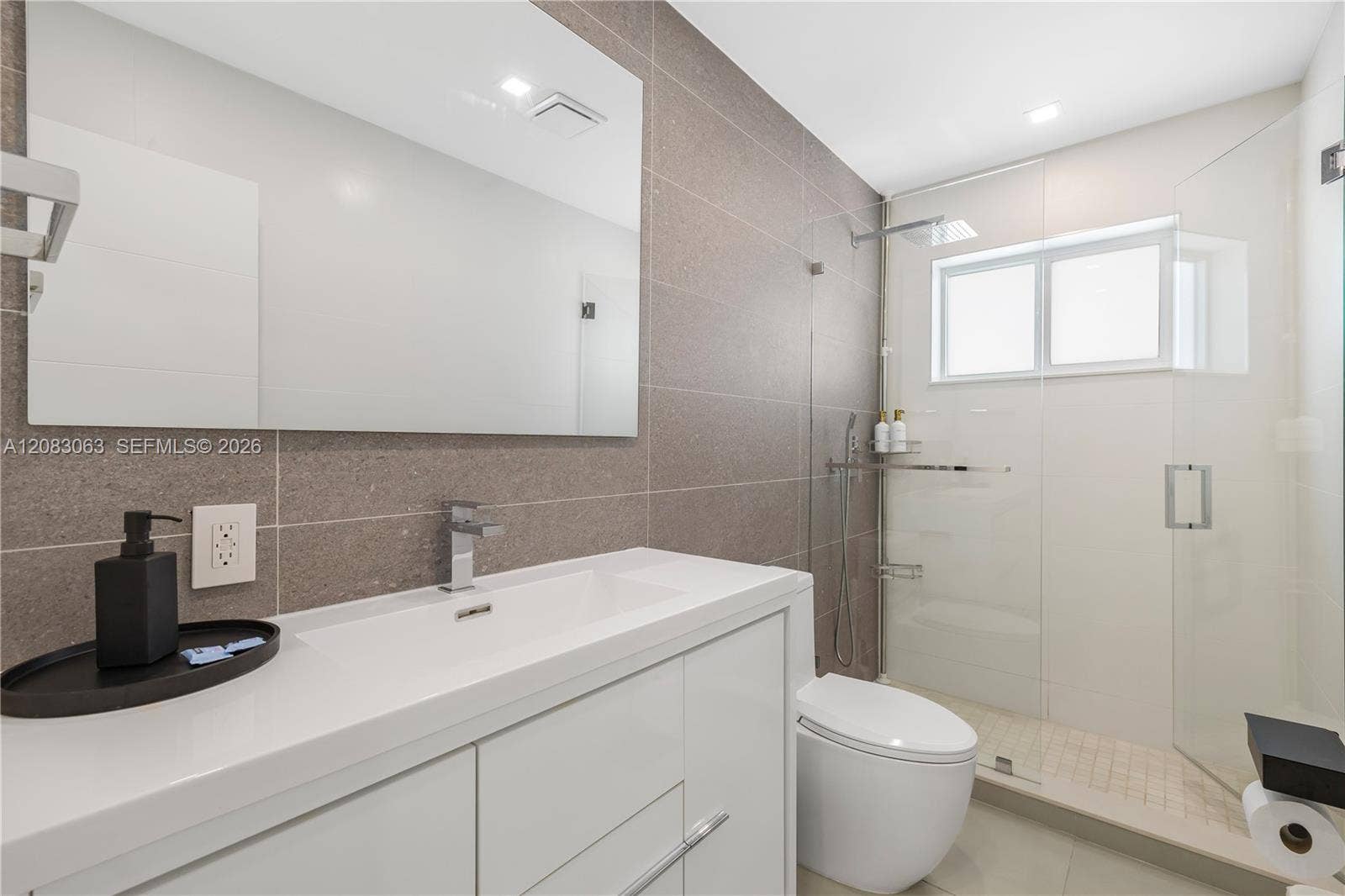 1104 N 13th Terrace, Hollywood, FL 33019 Photo 17