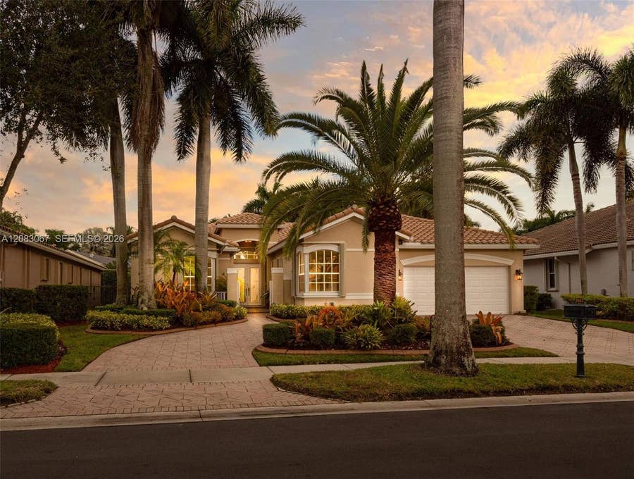 Property photo for 2552 Jardin Lane, Weston, FL