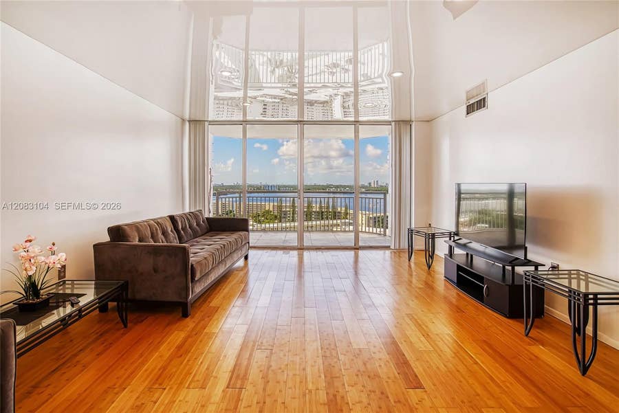 Property photo for 18021 Biscayne Boulevard, #1604, Aventura, FL