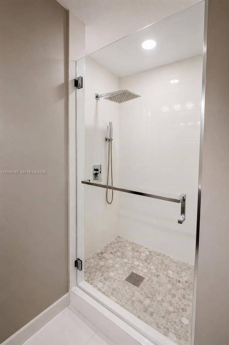 9069 NW 193rd Street, Hialeah, FL 33018 Photo 7