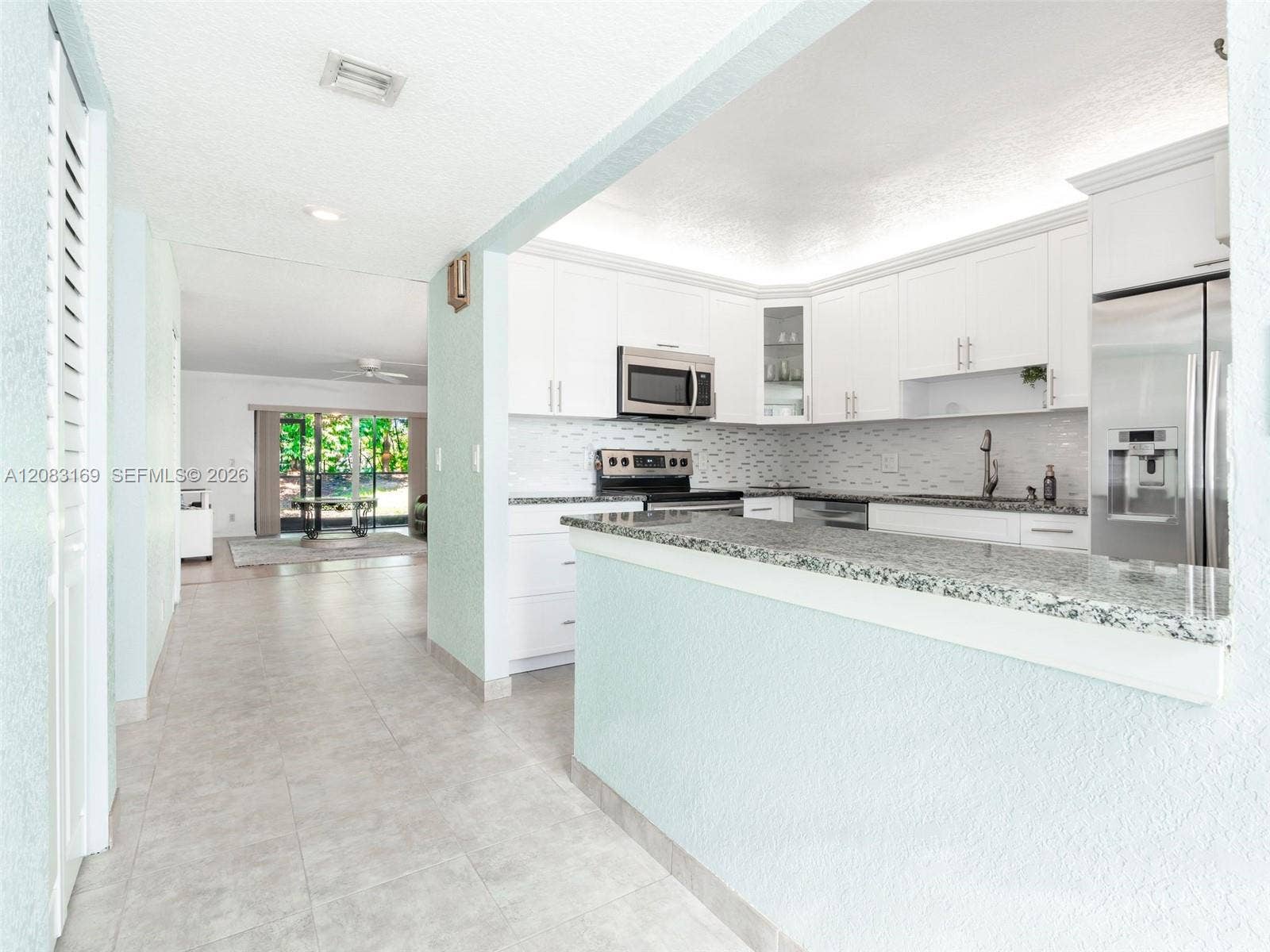 435 Lakeview Drive, #106, Weston, FL 33326 Photo 6