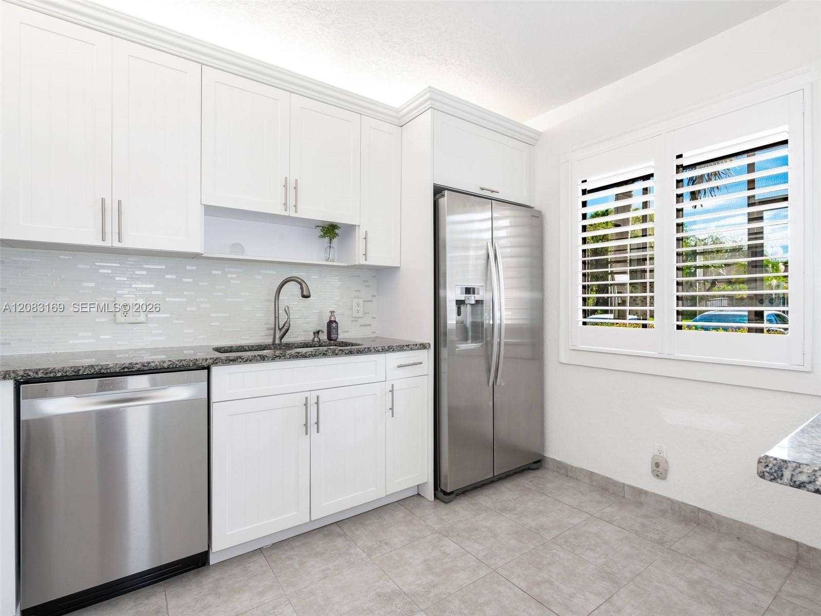 435 Lakeview Drive, #106, Weston, FL 33326 Photo 9