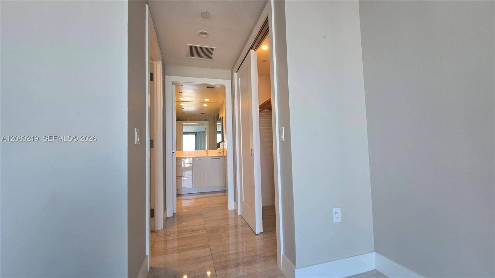 100 E Las Olas Boulevard, #2202, Fort Lauderdale, FL 33301 Photo 14