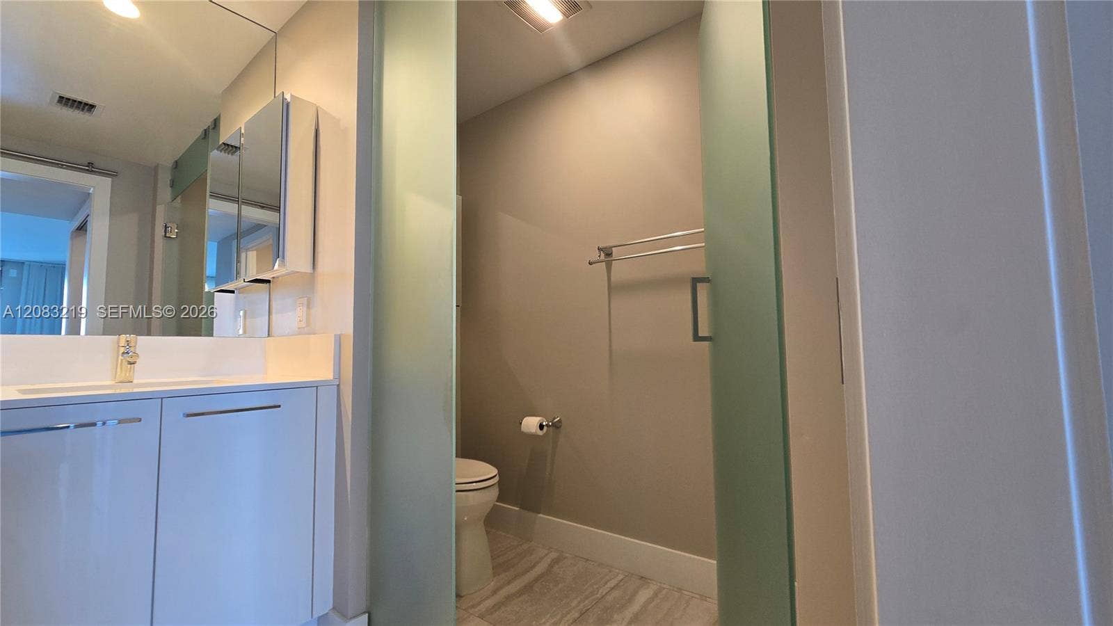 100 E Las Olas Boulevard, #2202, Fort Lauderdale, FL 33301 Photo 21