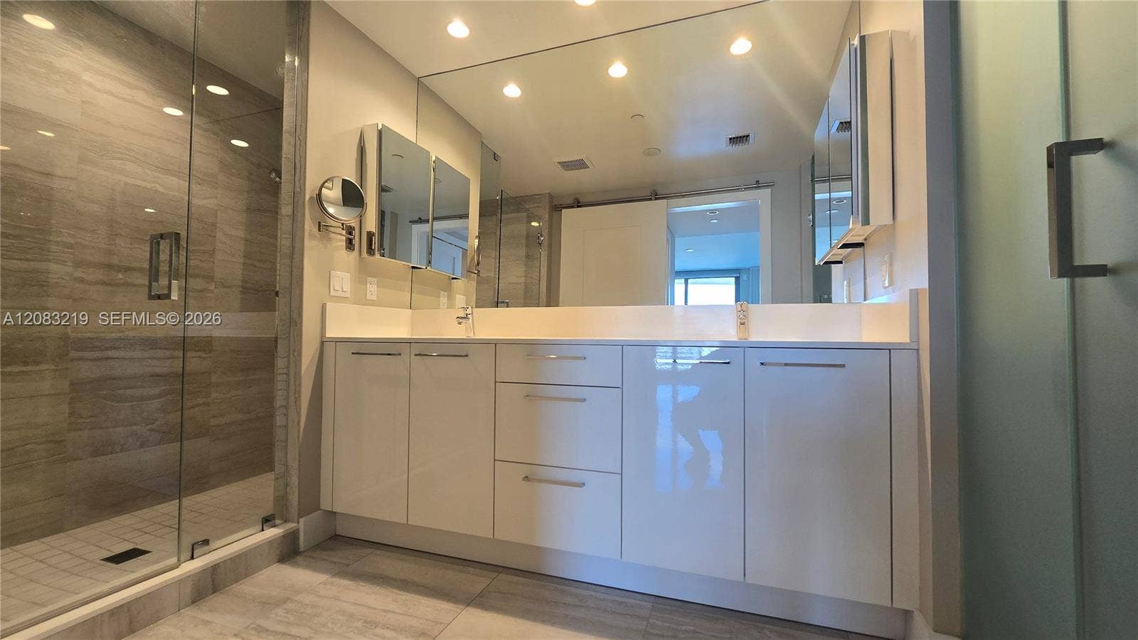 100 E Las Olas Boulevard, #2202, Fort Lauderdale, FL 33301 Photo 18