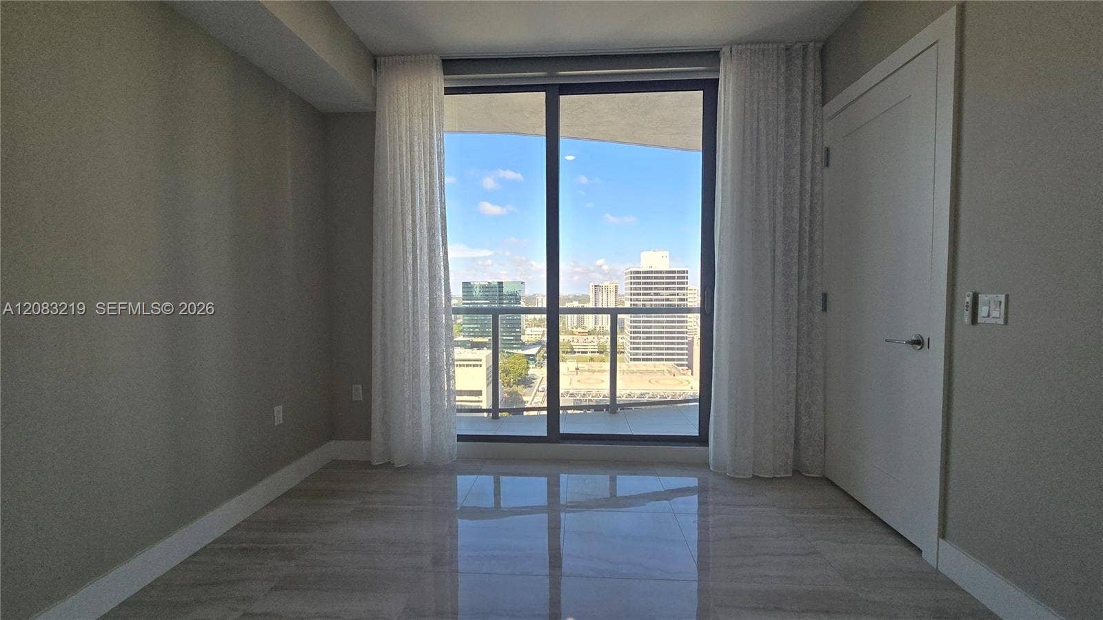 100 E Las Olas Boulevard, #2202, Fort Lauderdale, FL 33301 Photo 24