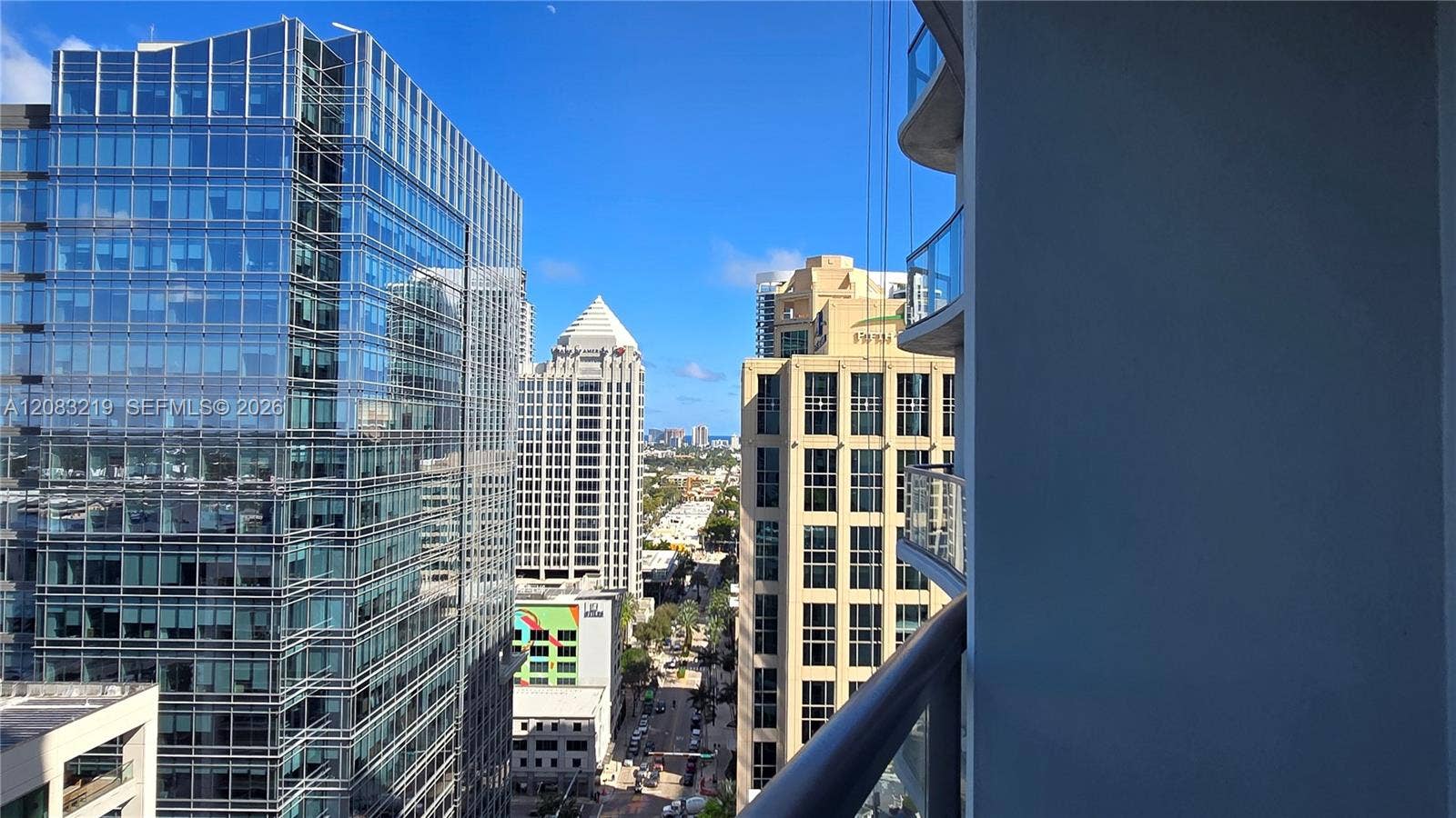 100 E Las Olas Boulevard, #2202, Fort Lauderdale, FL 33301 Photo 32