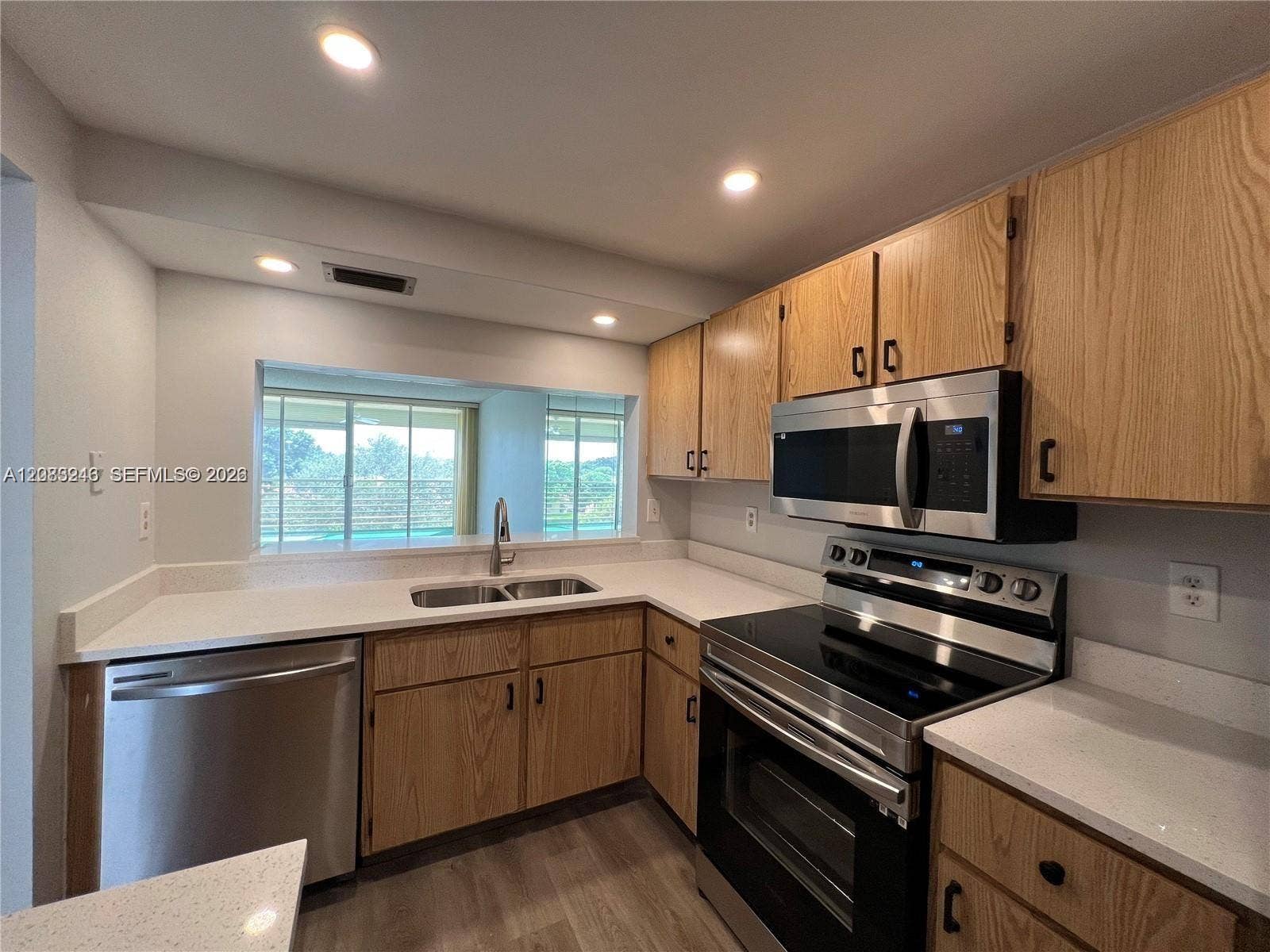9520 Seagrape Drive, #403, Davie, Davie, FL 33324 Photo 6