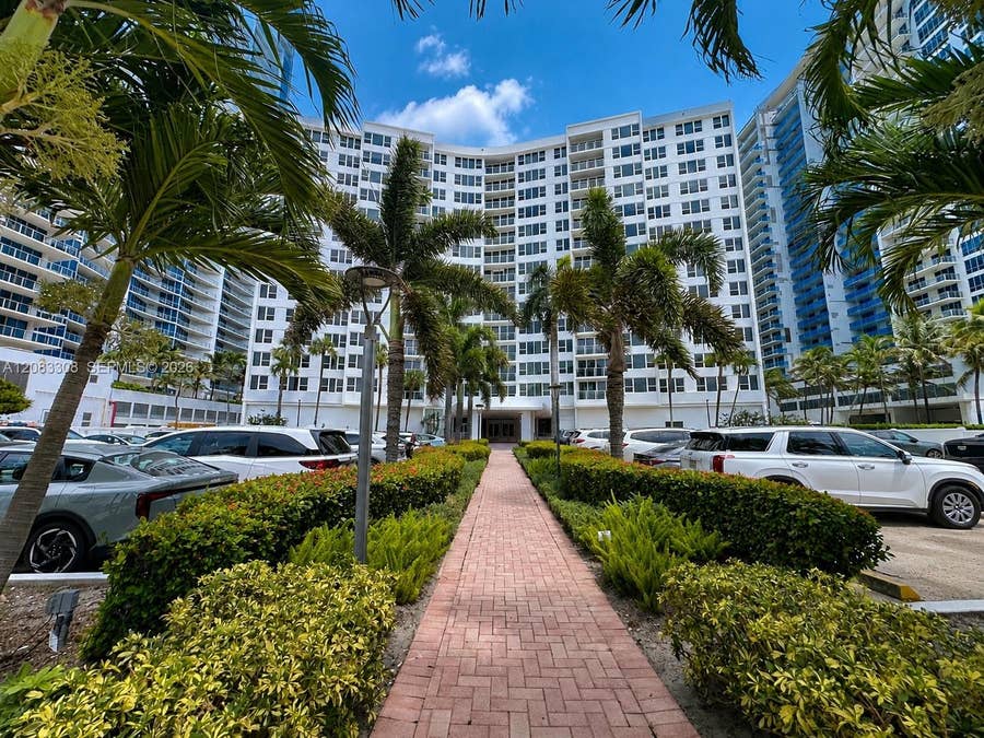 Property photo for 3505 S Ocean Drive, #402, Hollywood, FL