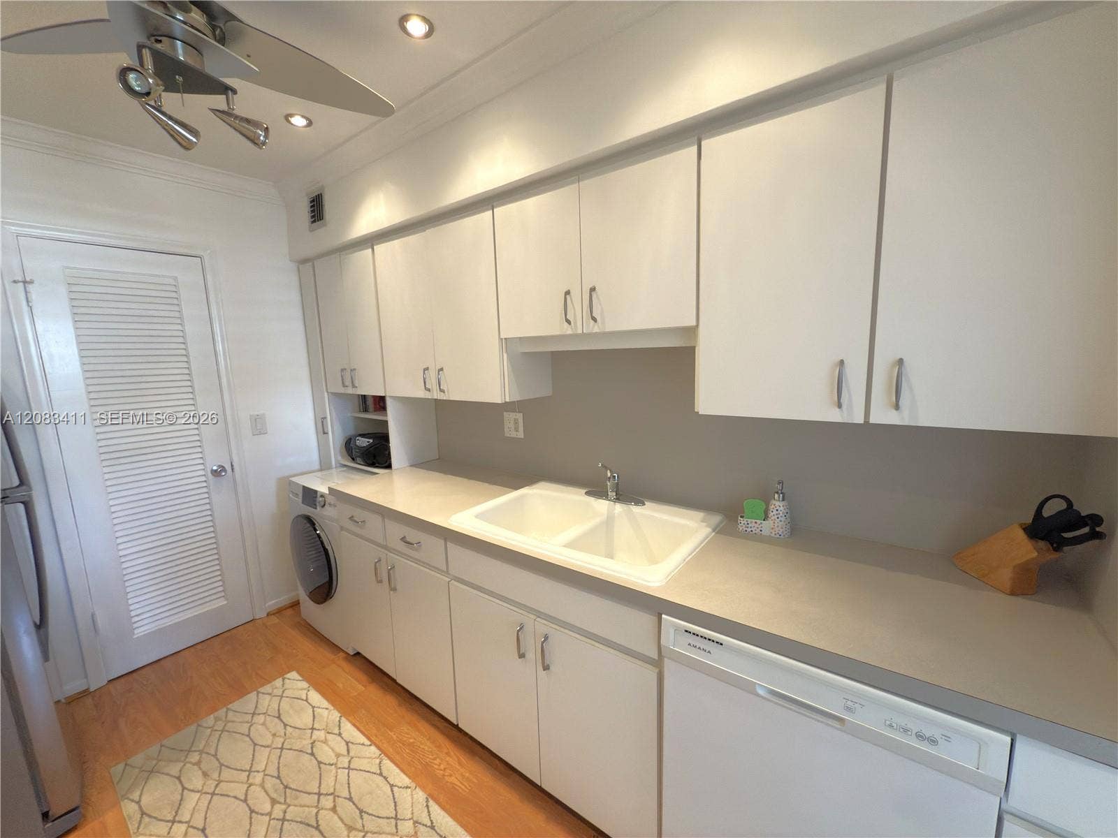 2340 NE 9th Street, #210, Fort Lauderdale, FL 33304 Photo 8