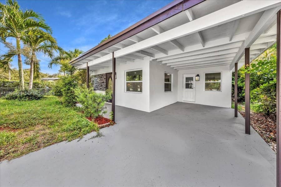 Property photo for 535 NW 23rd Avenue, Fort Lauderdale, FL