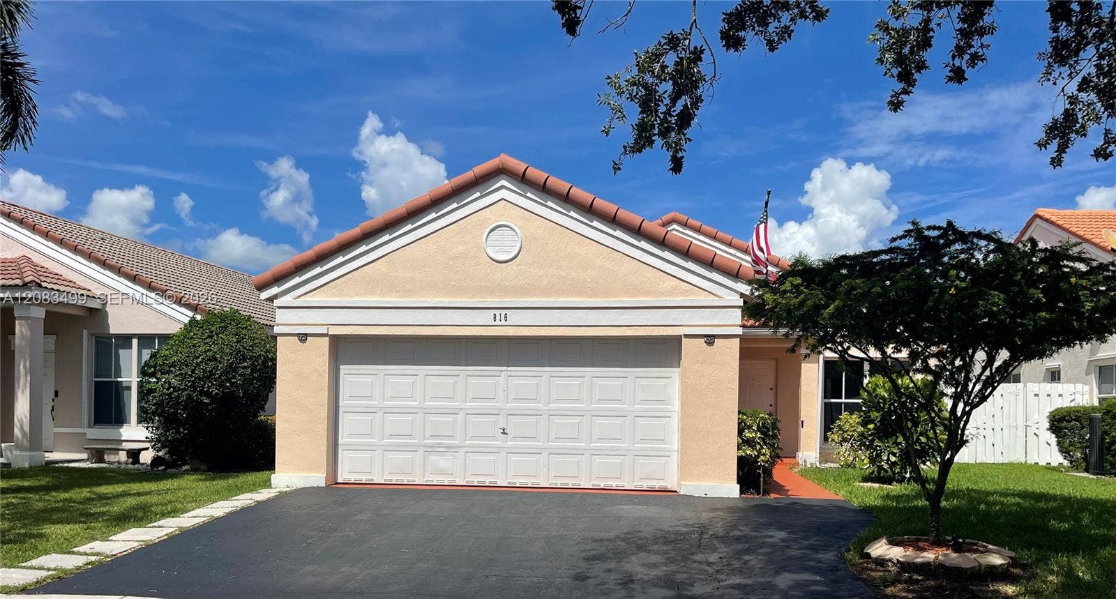 816 Sand Creek Circle, Weston, FL 33327 Photo 1