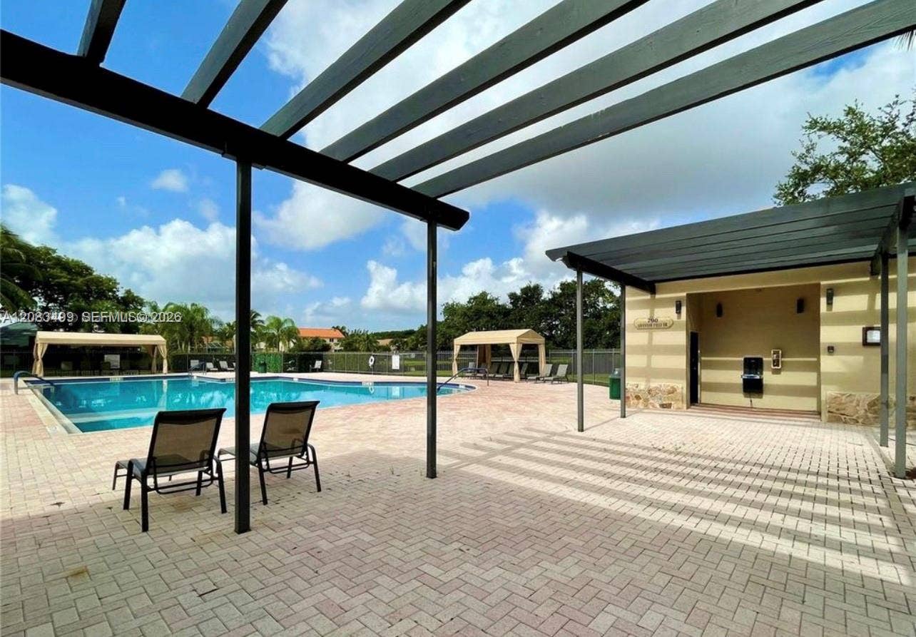 816 Sand Creek Circle, Weston, FL 33327 Photo 37