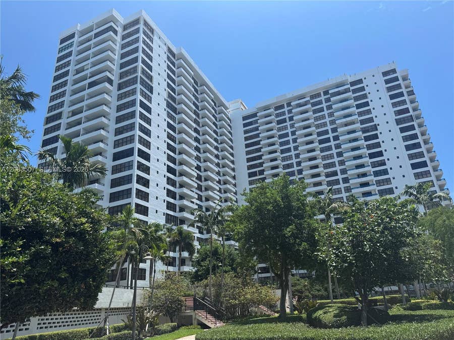 Property photo for 2500 Parkview Drive, #1109, Hallandale Beach, FL