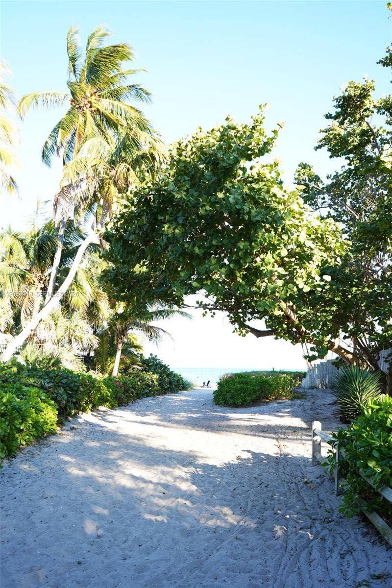 Beach 3 minute walk from property