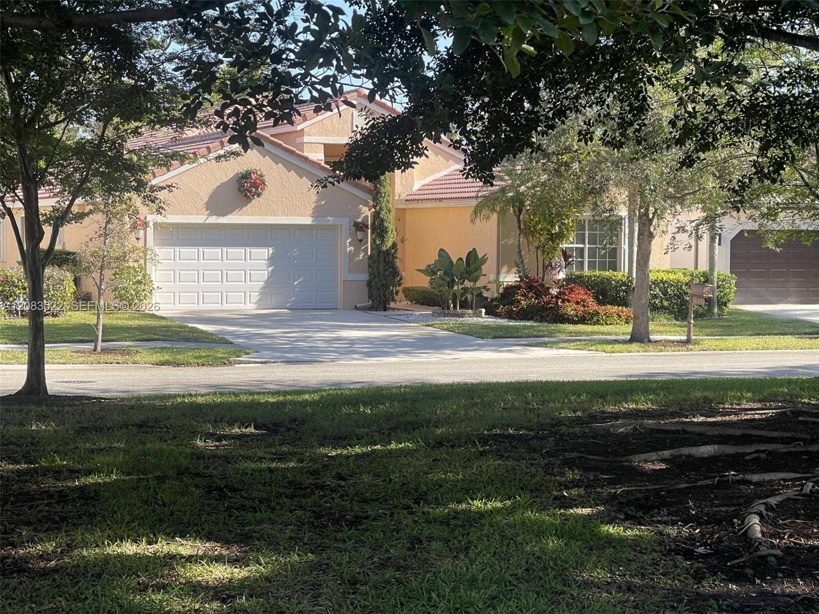 412 Cameron Drive, Weston, FL 33326 Photo 1