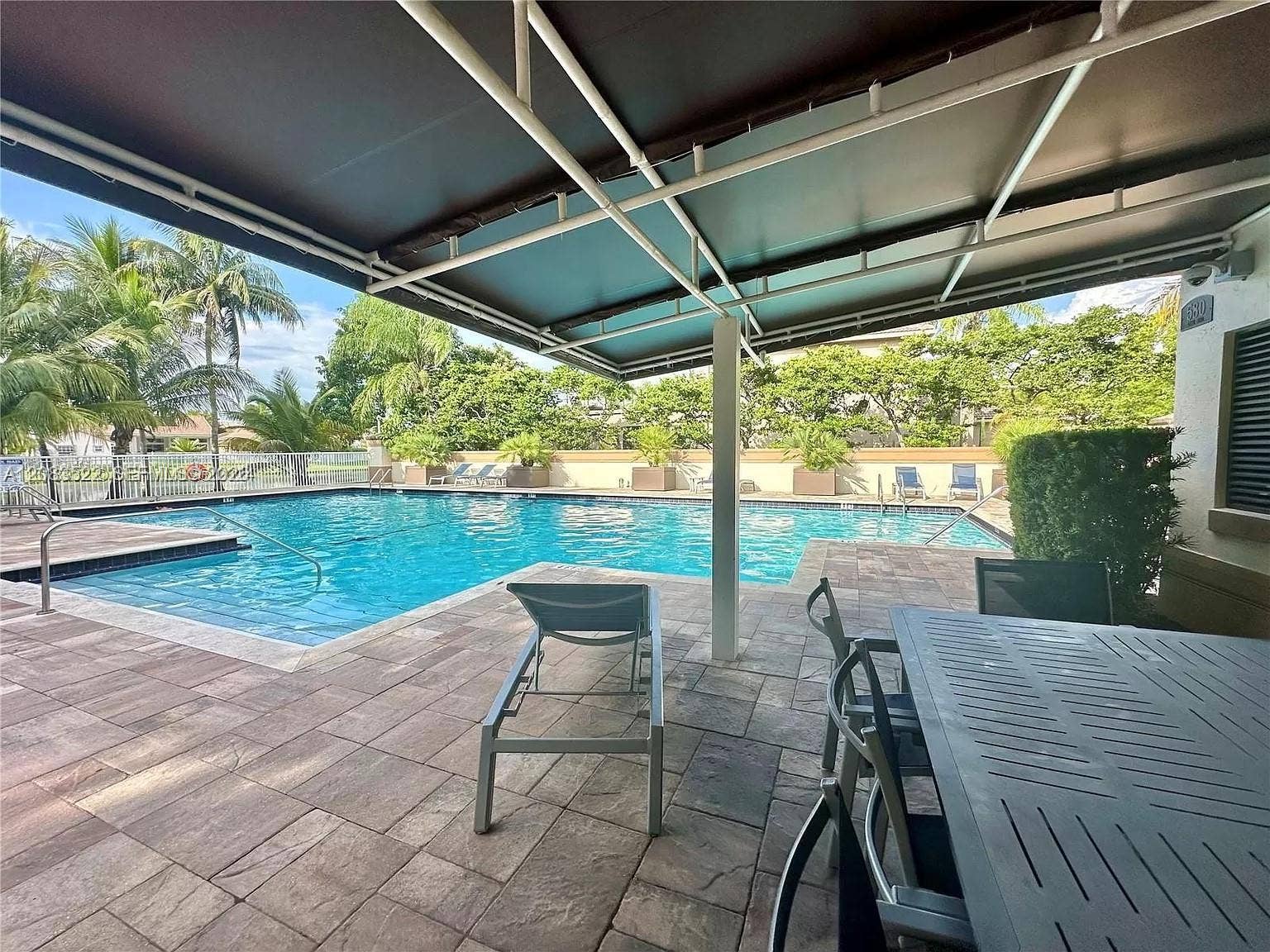412 Cameron Drive, Weston, FL 33326 Photo 21