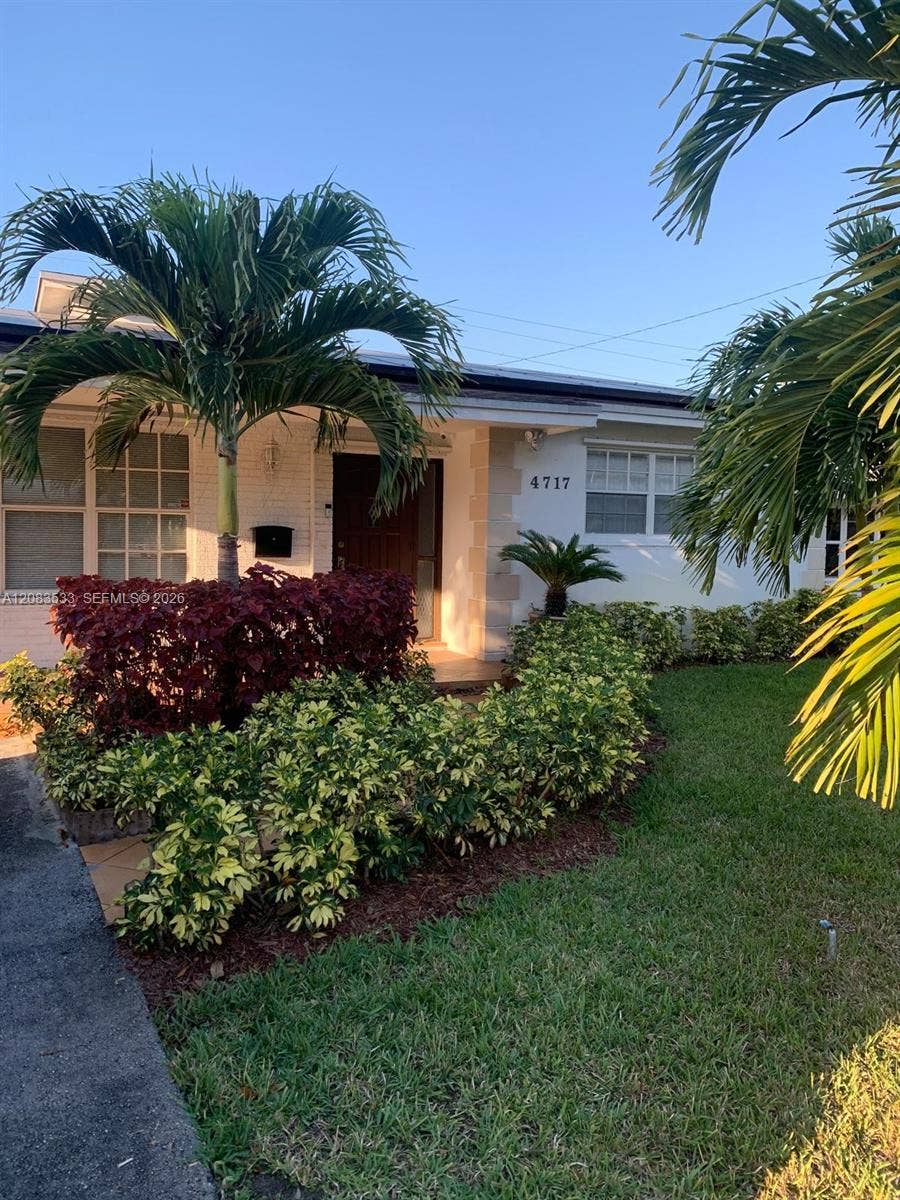 Property photo for Hollywood, FL