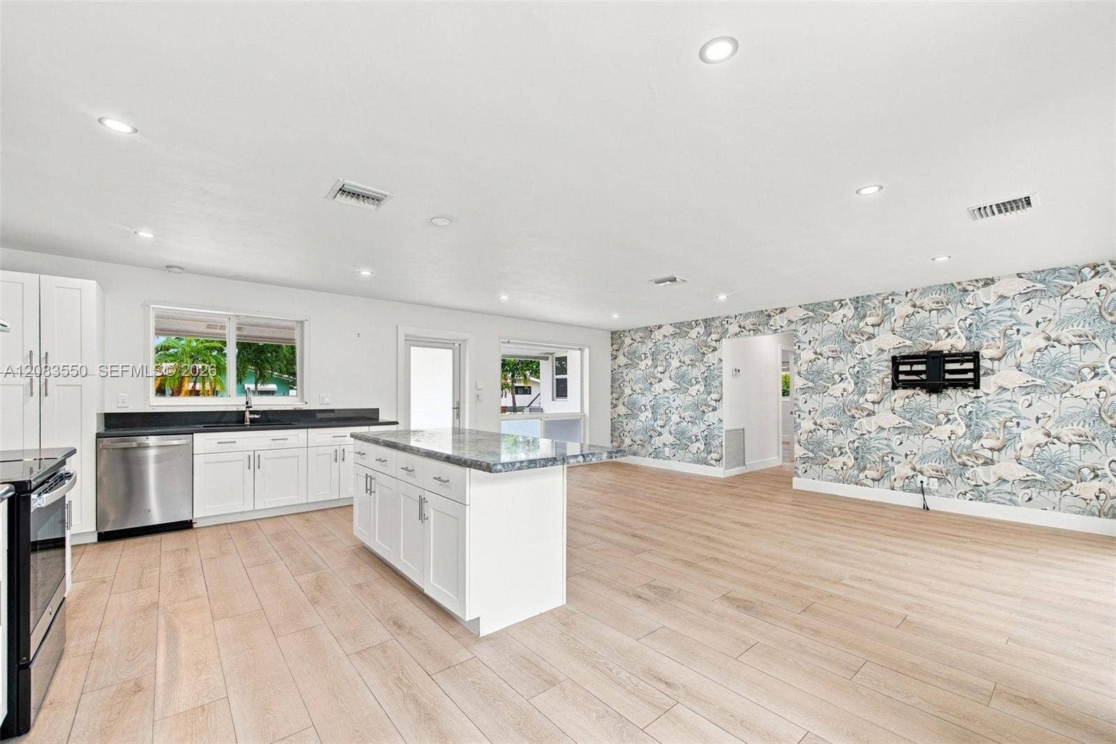 807 SE 9th Terrace, Deerfield Beach, Deerfield Beach, FL 33441 Photo 13