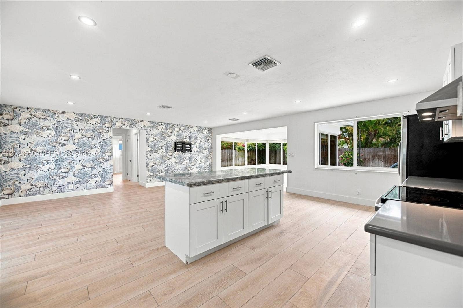 807 SE 9th Terrace, Deerfield Beach, Deerfield Beach, FL 33441 Photo 10