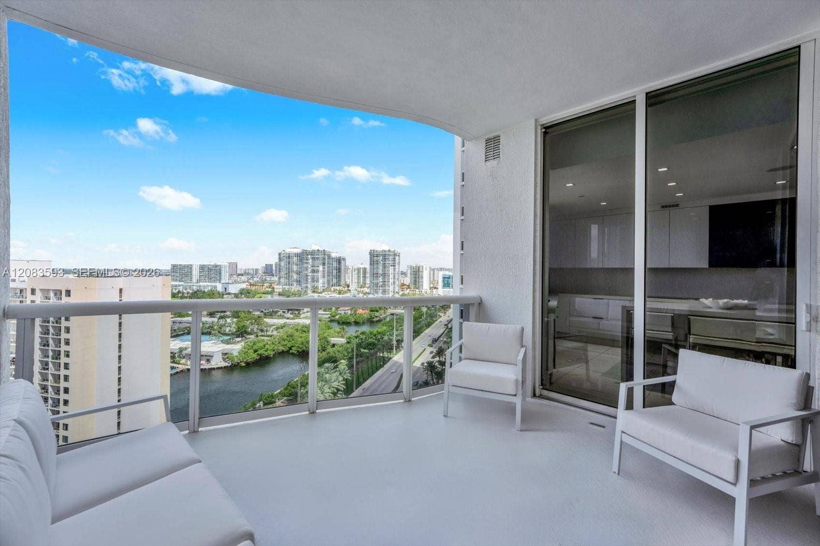 15901 Collins Avenue, #1606, Sunny Isles Beach, FL 33160 Photo 14