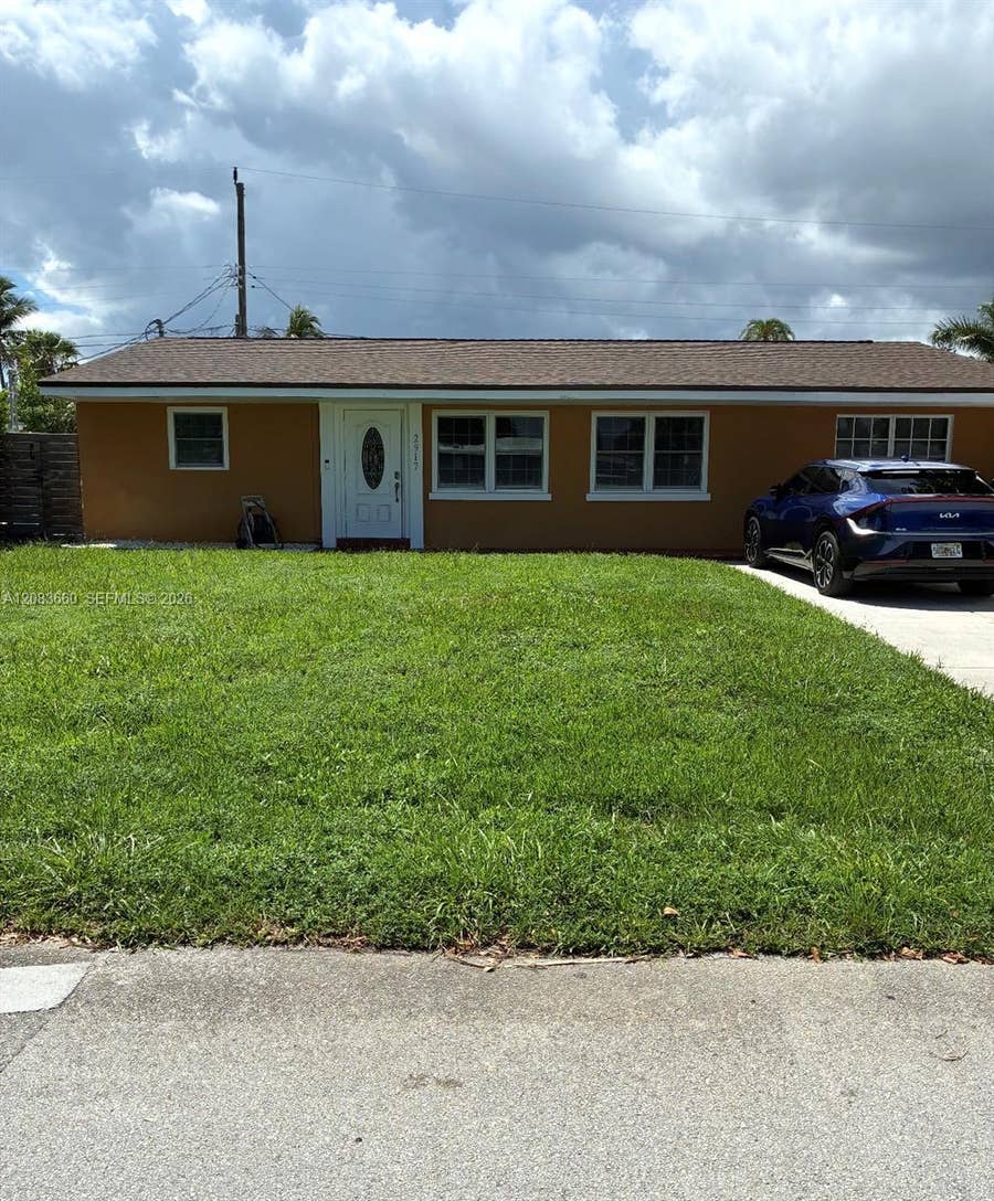 Property photo for 2917 NE 13th Avenue, Pompano Beach, FL