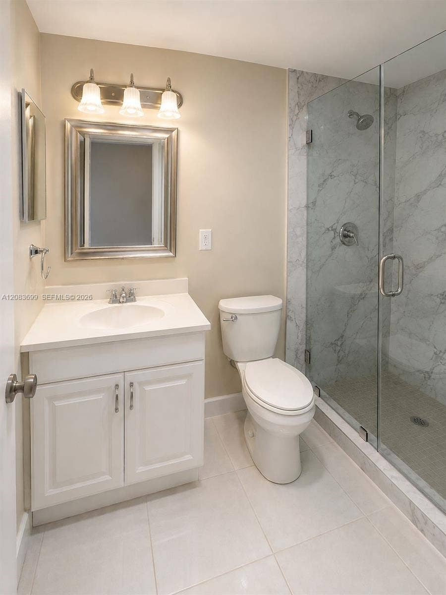 128 S Cypress Road, #816, Pompano Beach, FL 33060 Photo 5