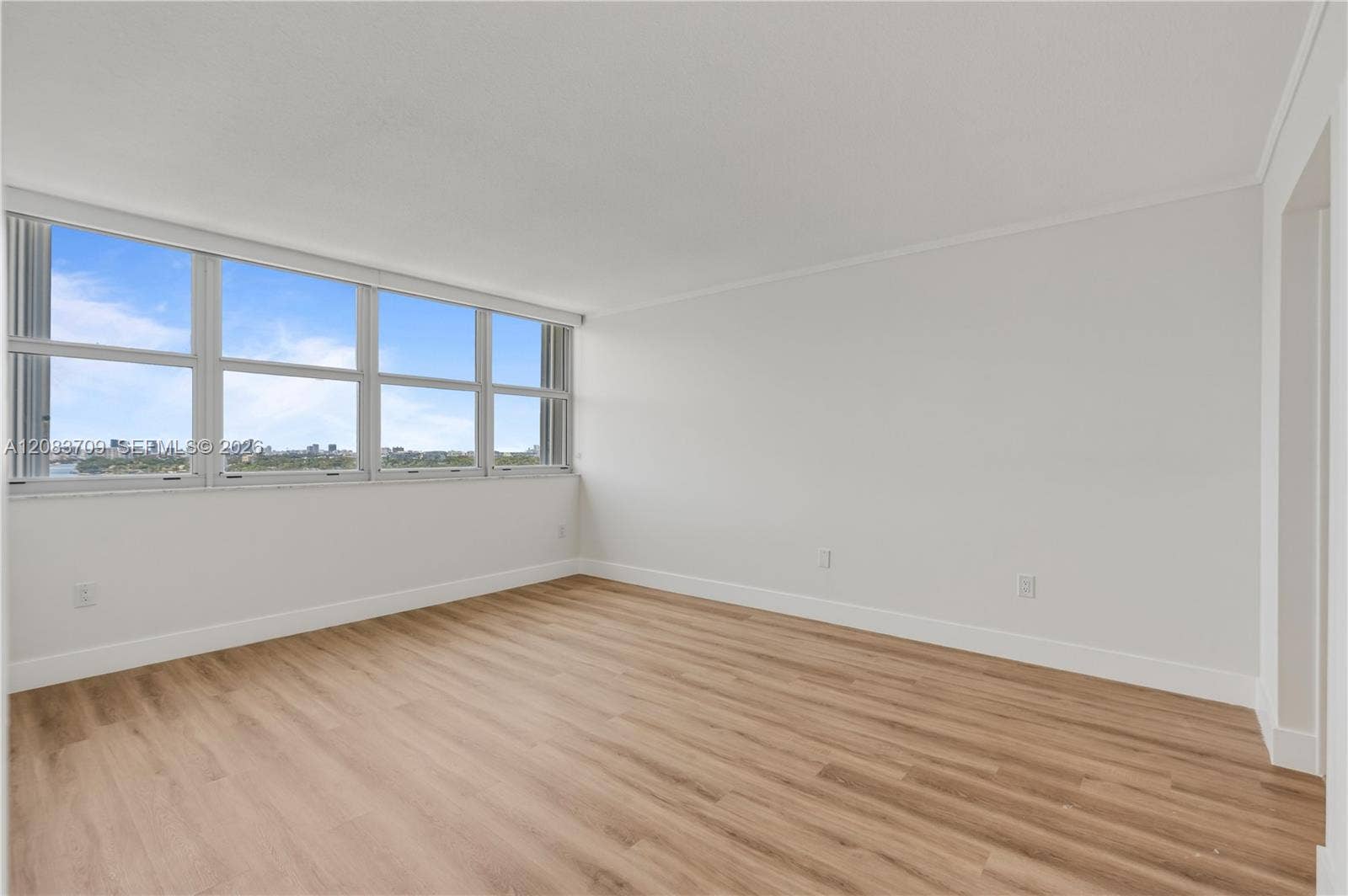 5838 Collins Avenue, #15F, Miami Beach, FL 33140 Photo 19