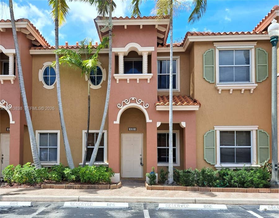 Property photo for 632 SW 107th Avenue, #606, Pembroke Pines, FL