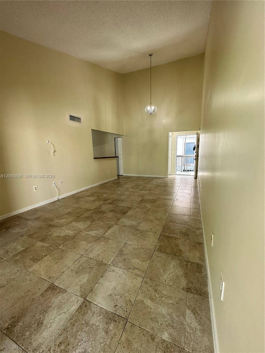 9435 Fontainebleau Boulevard, #206, Miami, Miami, FL 33172 Photo 6
