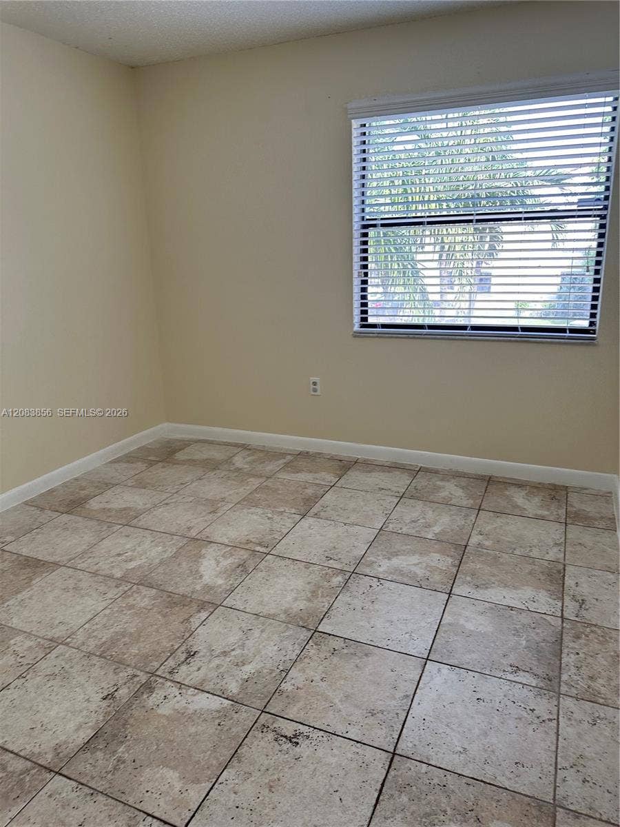 9435 Fontainebleau Boulevard, #206, Miami, Miami, FL 33172 Photo 21