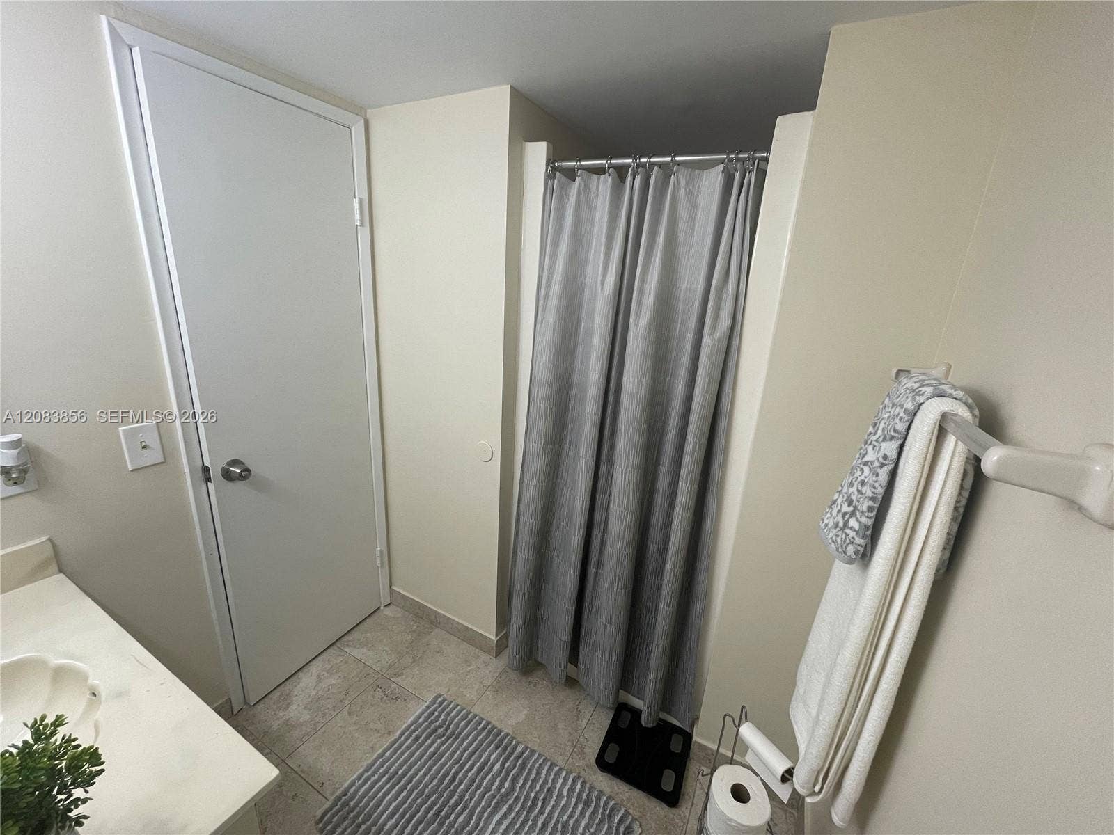 9435 Fontainebleau Boulevard, #206, Miami, Miami, FL 33172 Photo 30