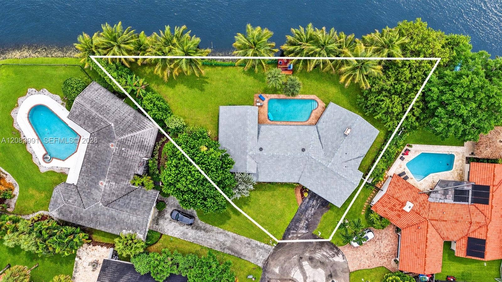 9880 SW 1st Street, Plantation, FL 33324 Photo 1