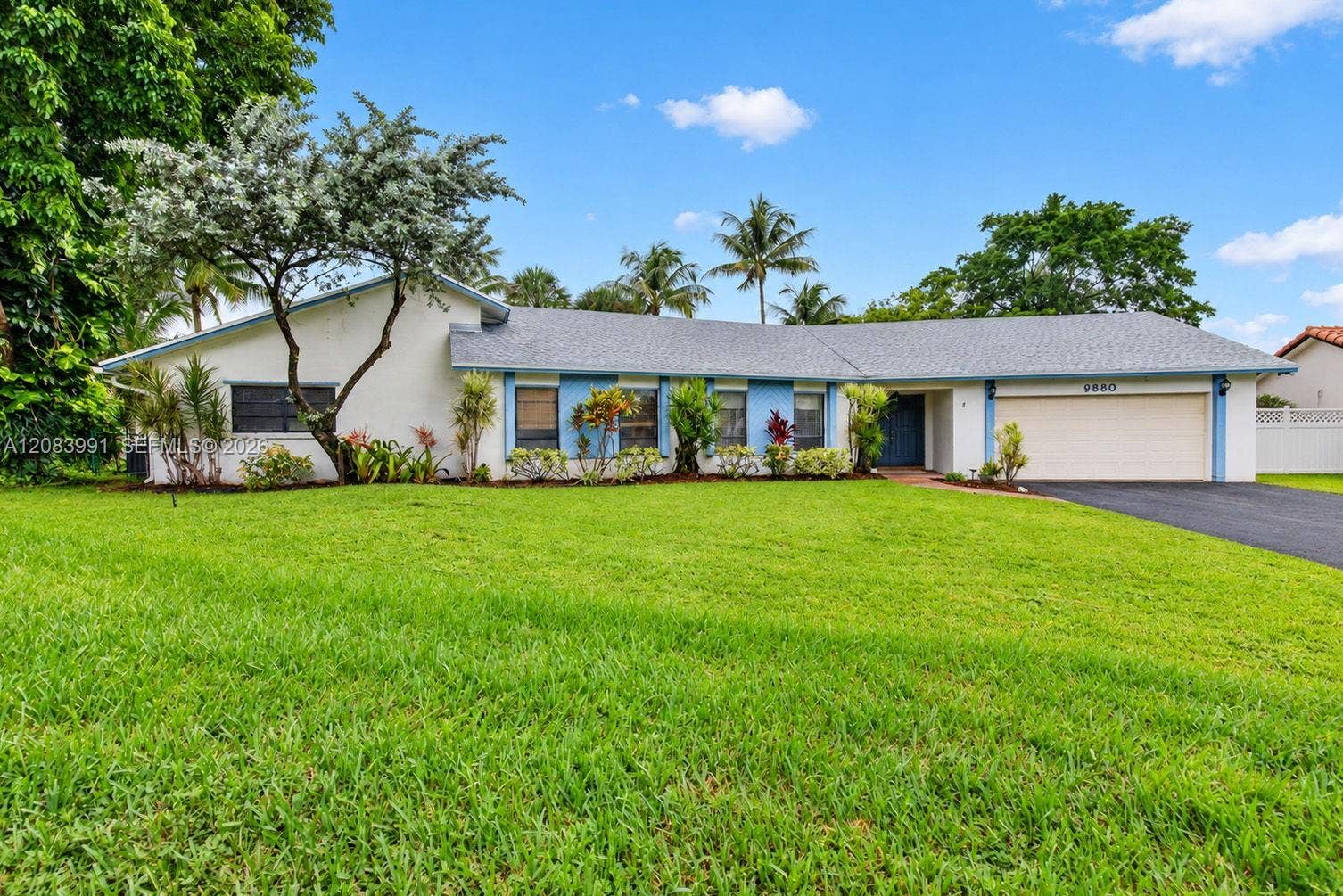 9880 SW 1st Street, Plantation, FL 33324 Photo 3