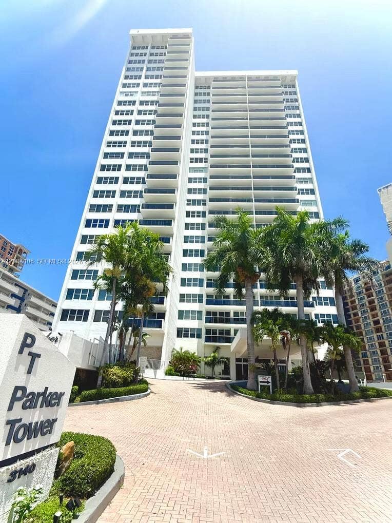 Property photo for 3140 S Ocean Drive, #1703, Hallandale Beach, FL