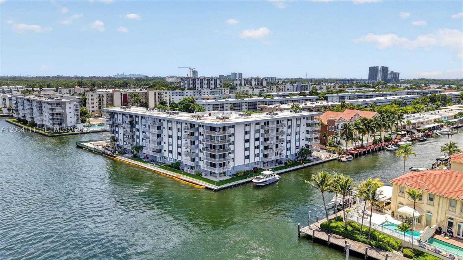 4000 NE 170th Street, #606, North Miami Beach, FL 33160 Photo 14
