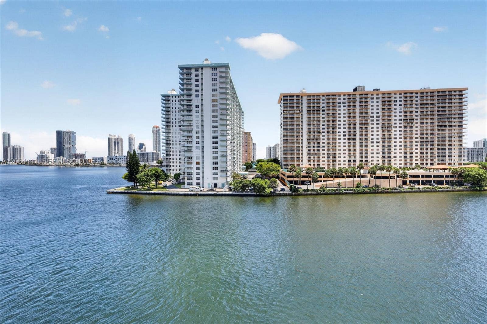 4000 NE 170th Street, #606, North Miami Beach, FL 33160 Photo 10