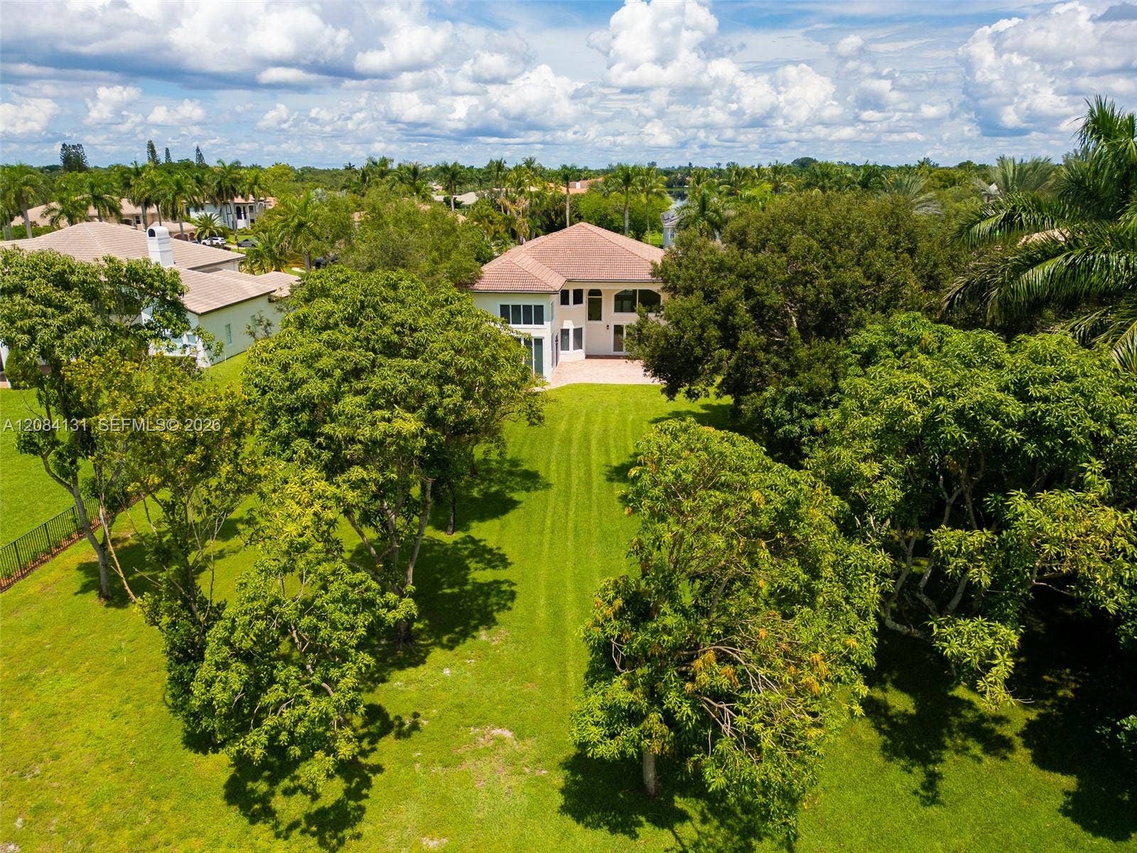 11406 Canyon Maple Boulevard, Davie, FL 33330 back yard