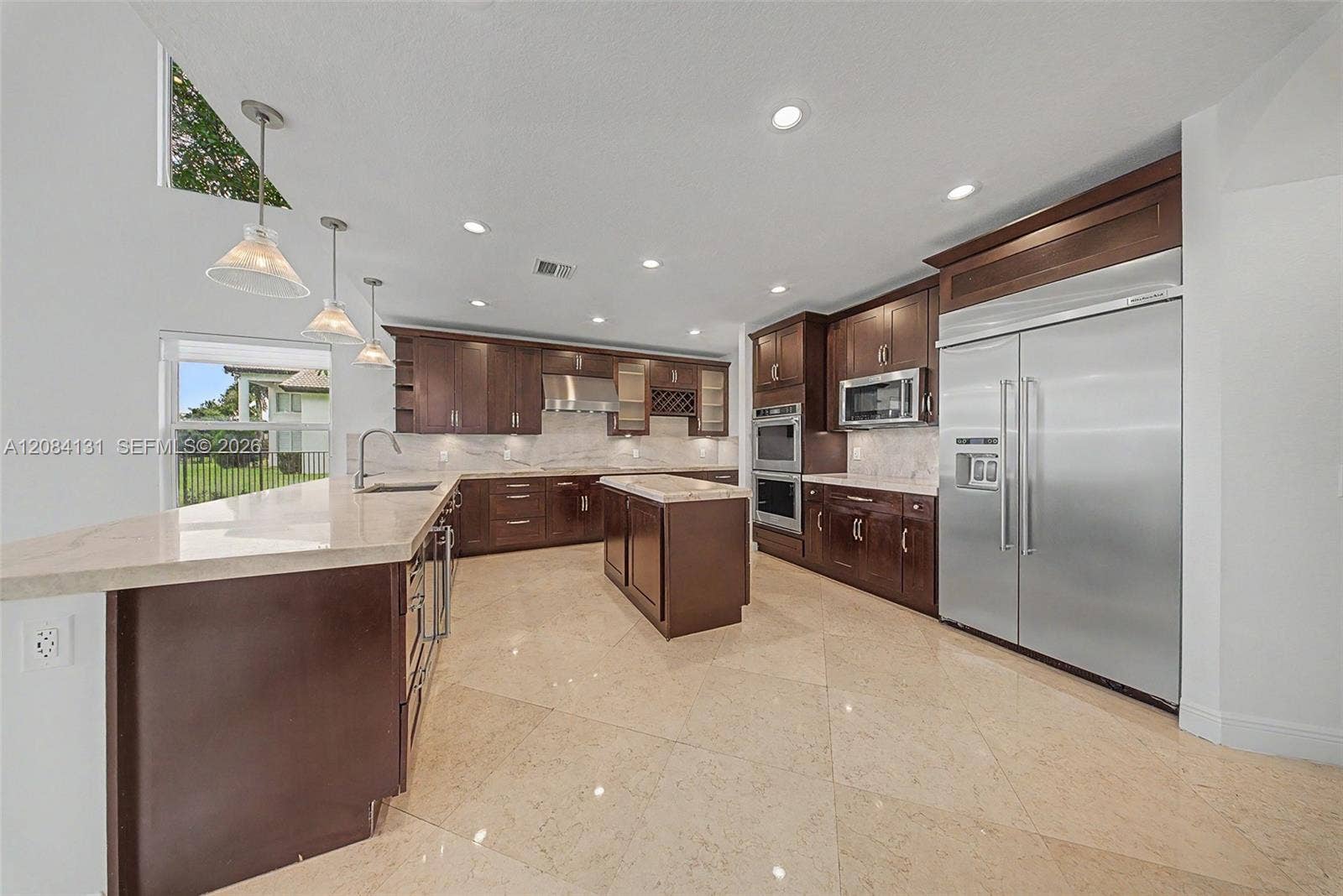 11406 Canyon Maple Boulevard, Davie, FL 33330 Photo 20